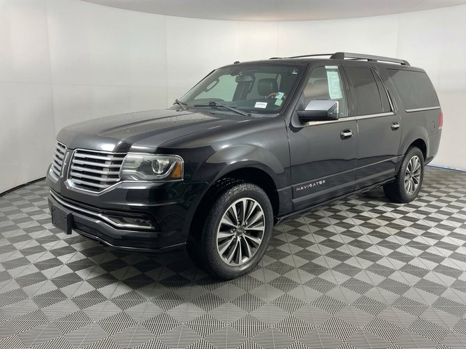 2015 Lincoln Navigator L Base